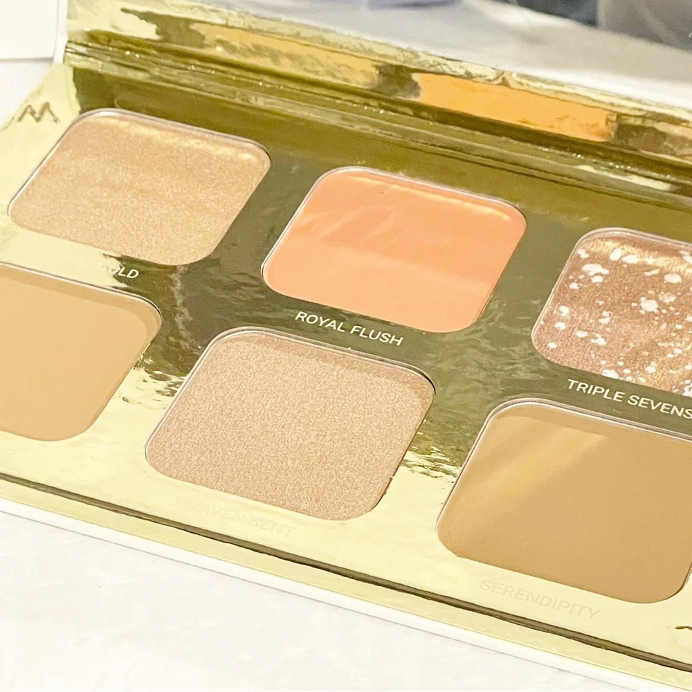 True + Luscious Lucky Glow Bronze and Highlight Palette Full Size 6 Shadows NEW